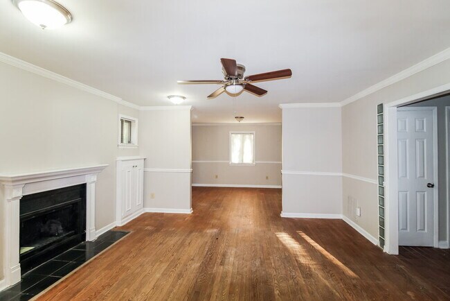 Building Photo - 5739 Hilton Ridge Rd