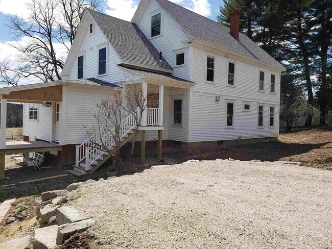 Building Photo - 230-232 Spruce Ln Ext