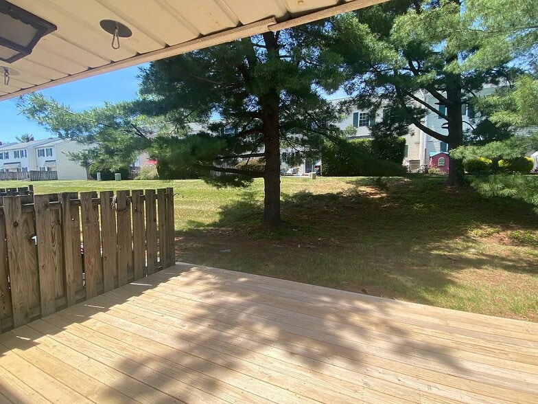 Building Photo - 2225 Mulberry Ct