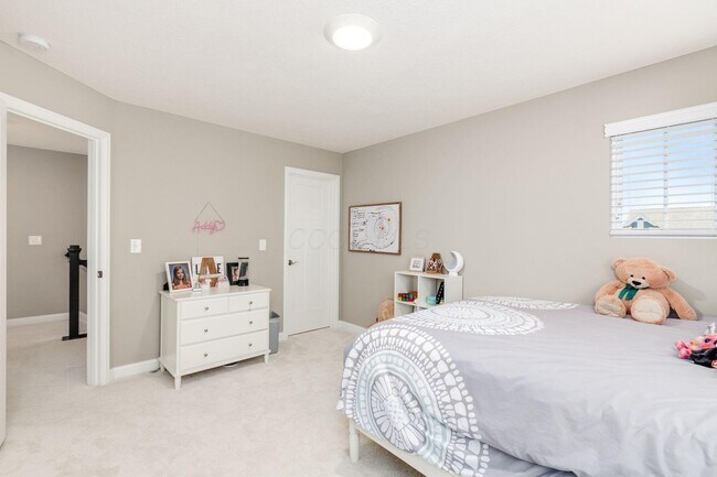 Building Photo - 7270 Cutler Dr