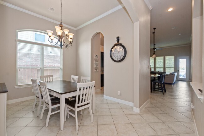 Building Photo - 20214 Parker Bend Ln