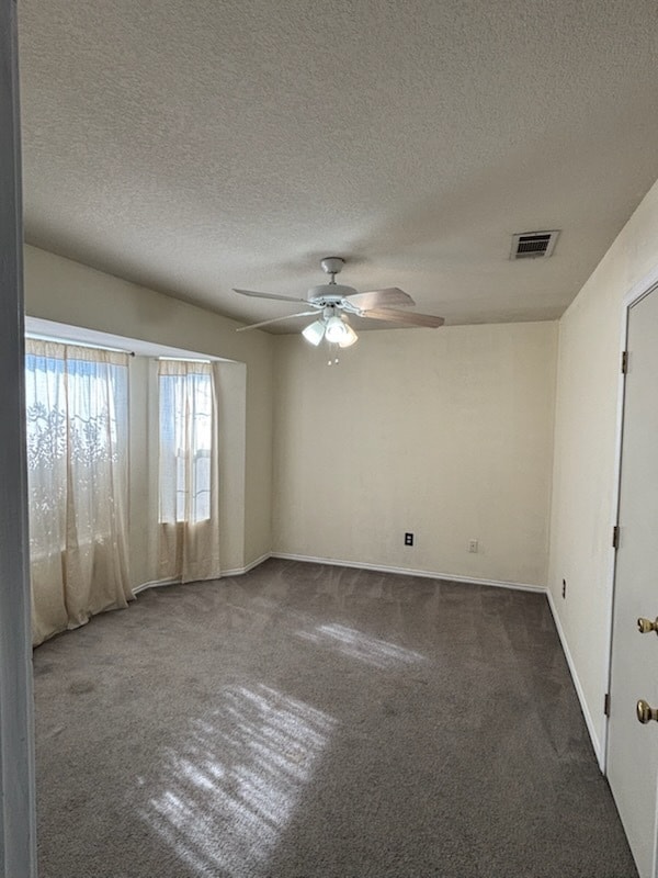 Building Photo - 3501 Driftwood Dr