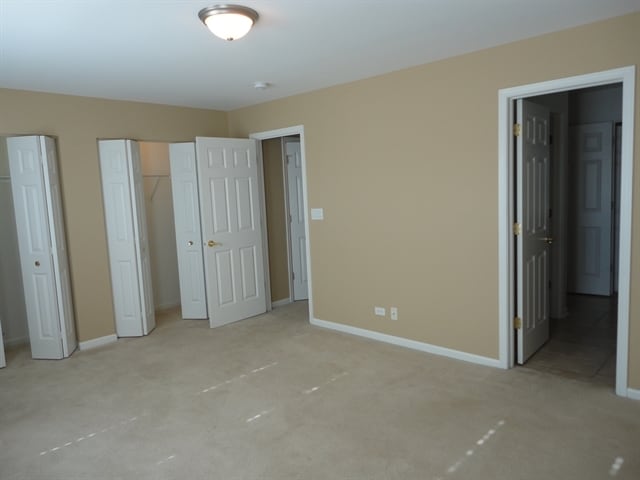 Building Photo - 16438 Fairfield Dr