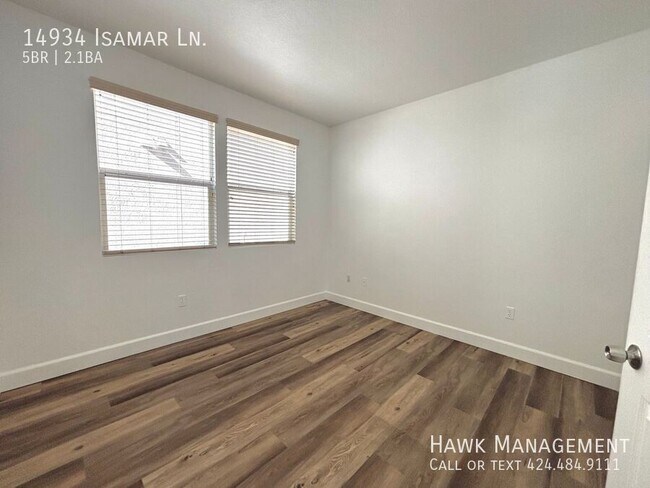 Building Photo - 14934 Isamar Ln