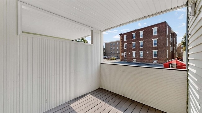 Building Photo - 5A Ropes St