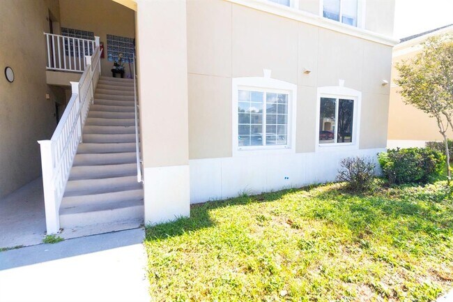 Building Photo - 9510 Newdale Way