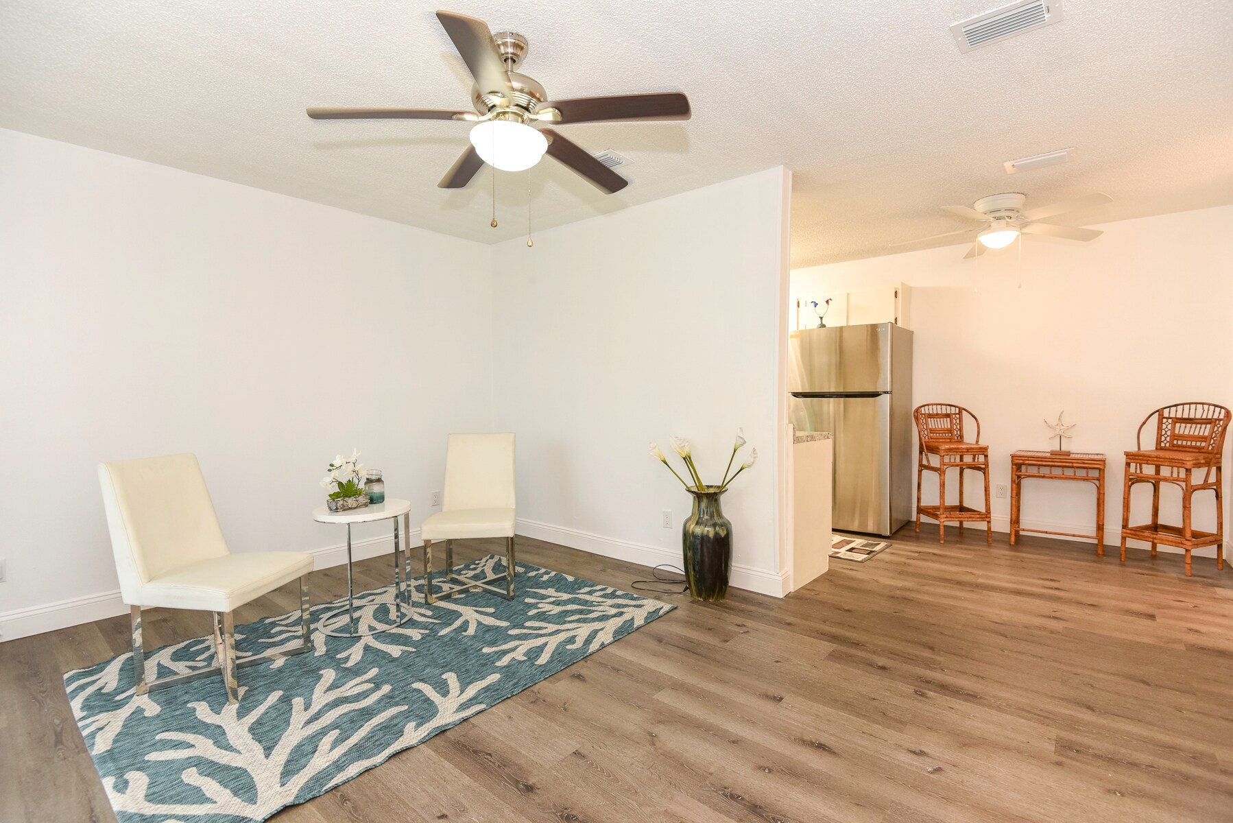 Building Photo - 1600 Big Tree Rd