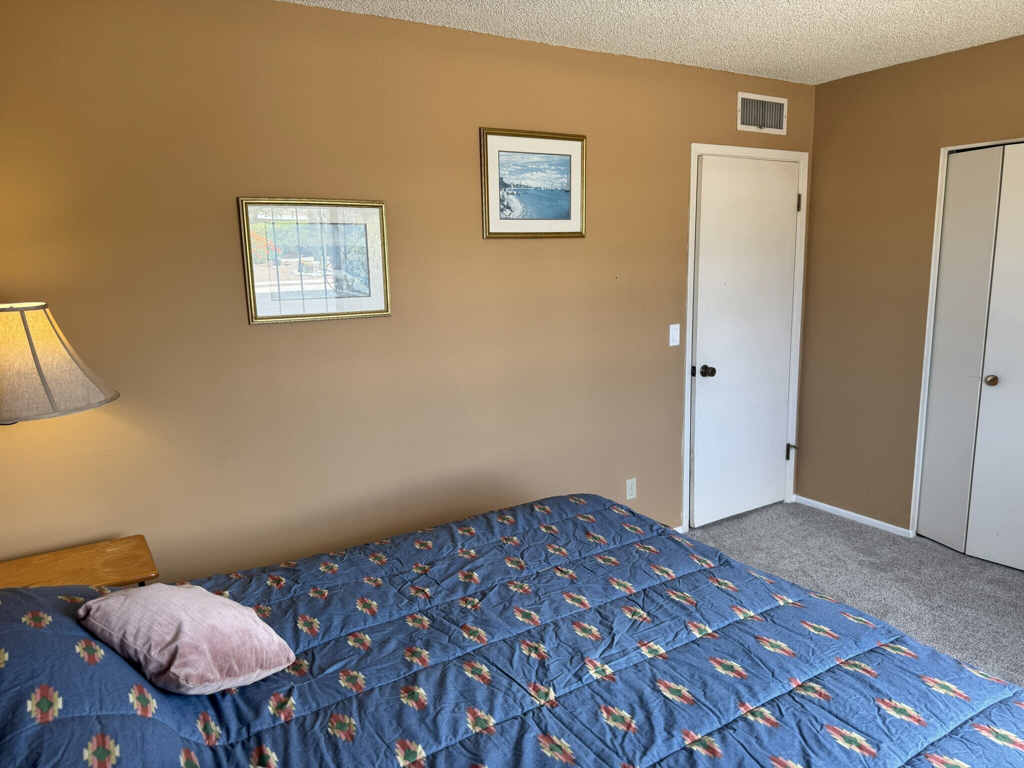 Guest Quarters Bedroom - 150 E Los Mangos