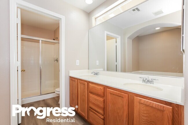 Building Photo - 4709 White Stork Dr