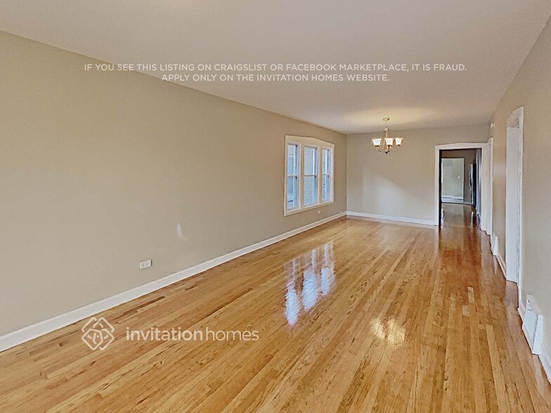 Building Photo - 1302 Elmwood Ave