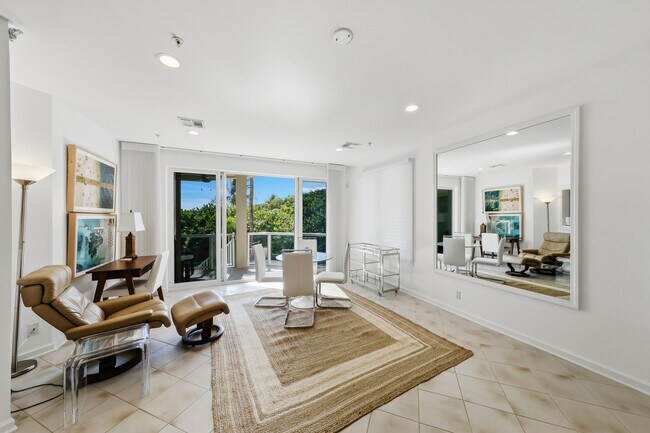 Building Photo - 4535 Coquina Rd