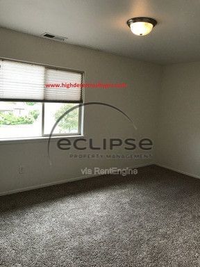 Building Photo - 2470 Theresea Ln