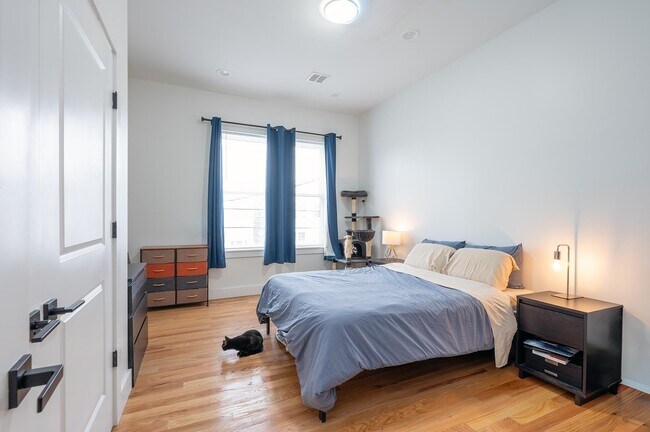 Building Photo - 72 Nelson Ave