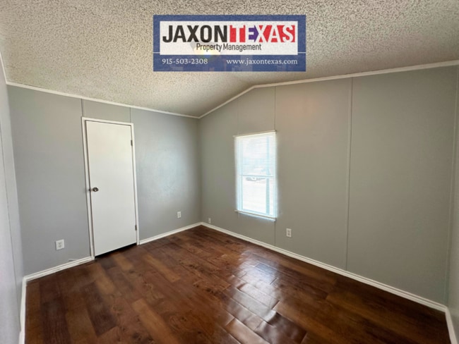 Building Photo - 850 Talbot Ave