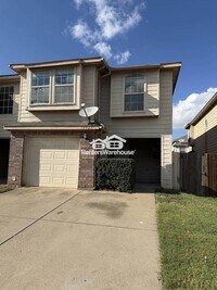 Building Photo - Beautiful Townhome in Euless!!
