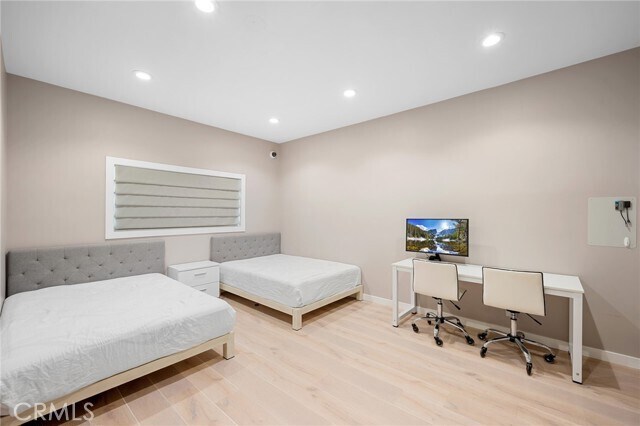 Building Photo - 3331 Oakmont View Dr