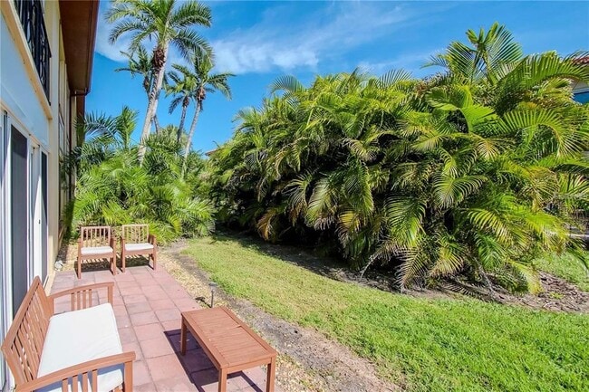 Building Photo - 10351 Regal Dr