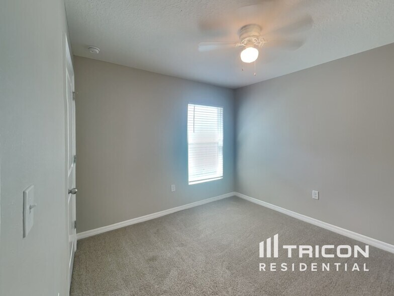 Building Photo - 12177 Downy Birch Dr