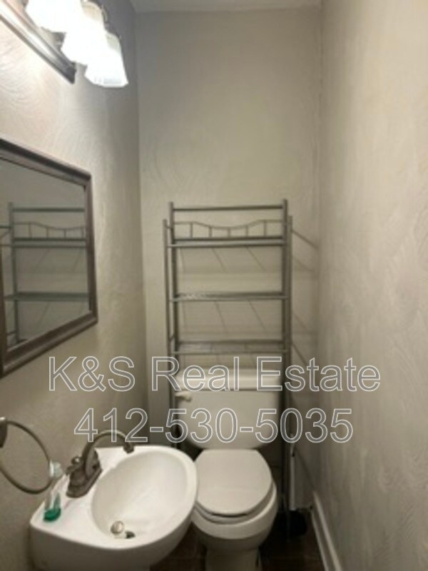 Building Photo - 5848 Burchfield Ave
