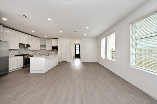 Building Photo - 6314 Orchid Bch Dr