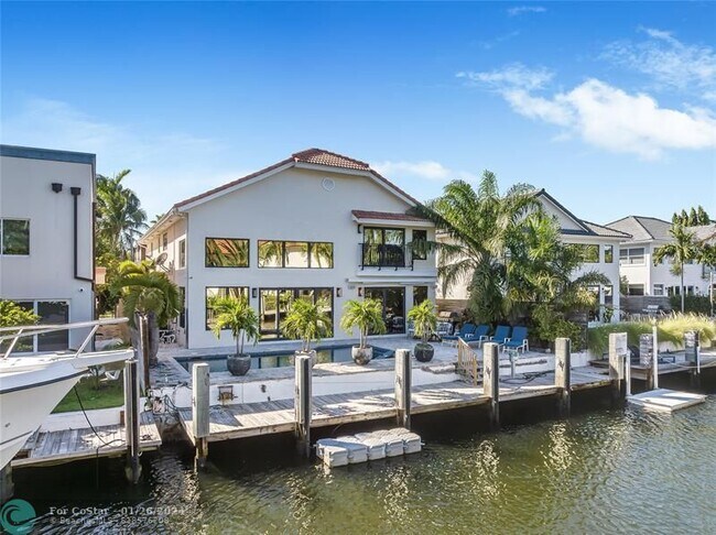 Building Photo - 808 Solar Isle Dr