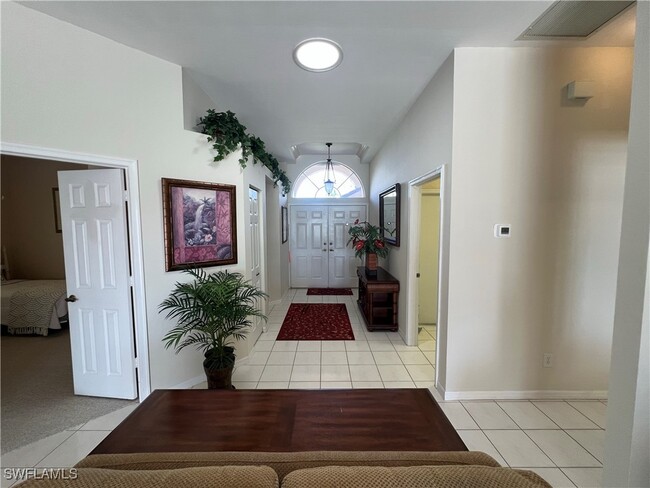 Building Photo - 702 Lambton Ln