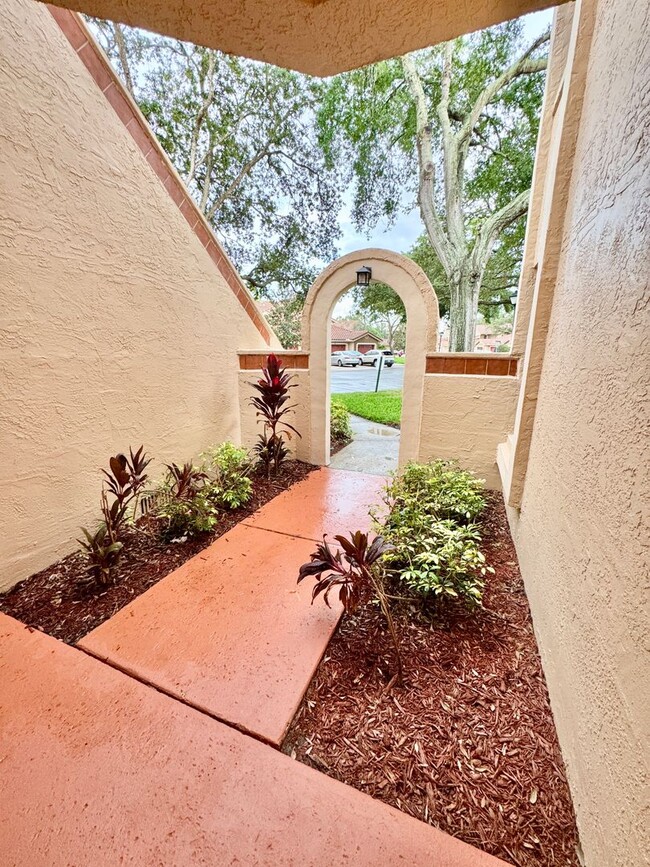 Building Photo - Dr. Phillips 3 Bed 2 Bath For Rent at soug...