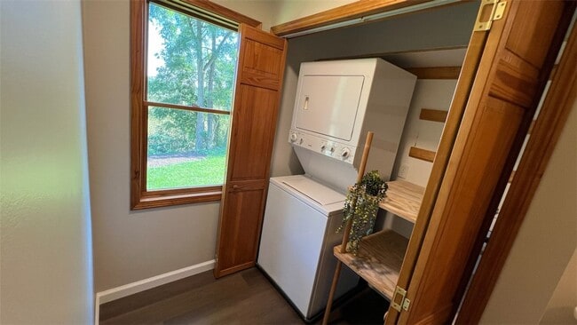 Building Photo - 438 Ritchey Blvd