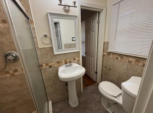 Building Photo - 1230 Caddell Ln