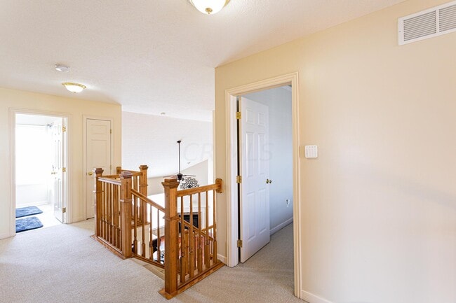 Building Photo - 5830 Prospect Ln