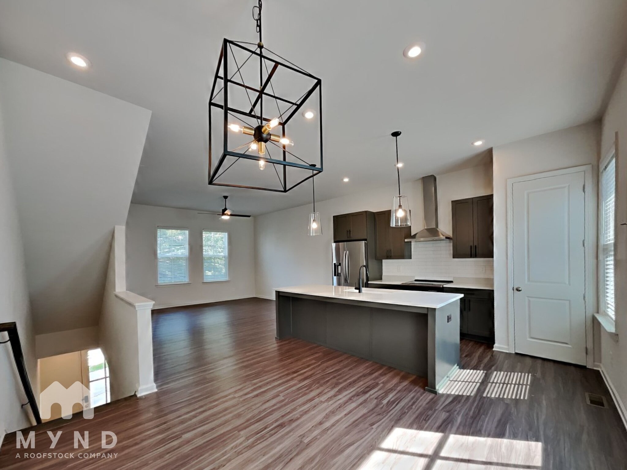 Building Photo - 118 Chestnut Cir