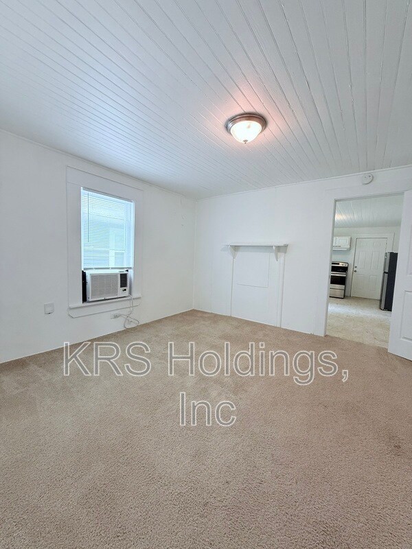 Building Photo - 1020 Lancaster St