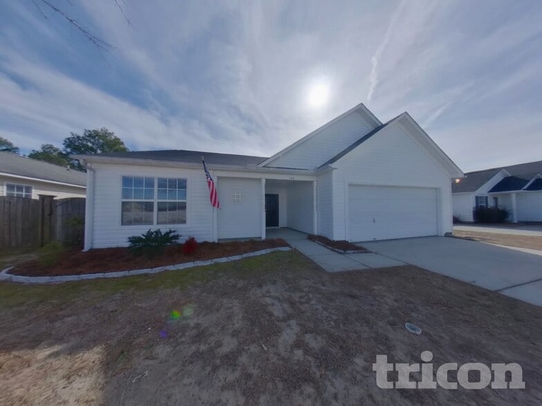 Building Photo - 145 Hunters Mill Dr