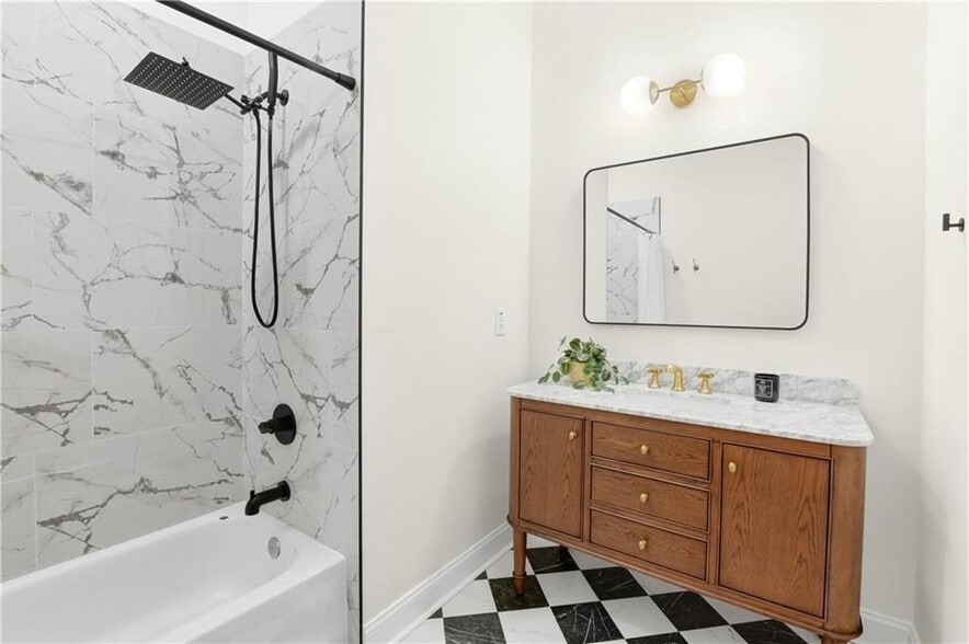 Building Photo - 1258 DeKalb Ave NE