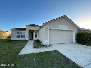 Building Photo - 10538 Lantana Lakes Dr N