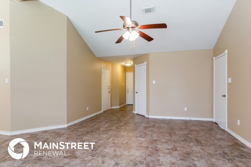 Building Photo - 8222 Buckeye Glen Ln
