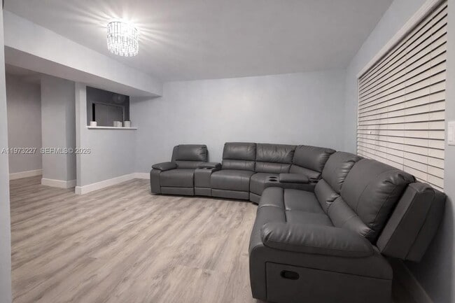 Building Photo - 6305 Hayes St