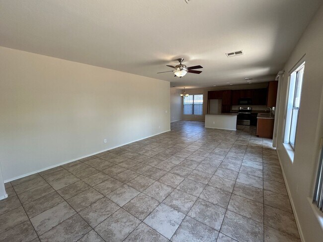 Building Photo - 3911 S 100th Glen