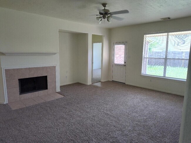 Building Photo - 6327 Bonnie Chase Ln