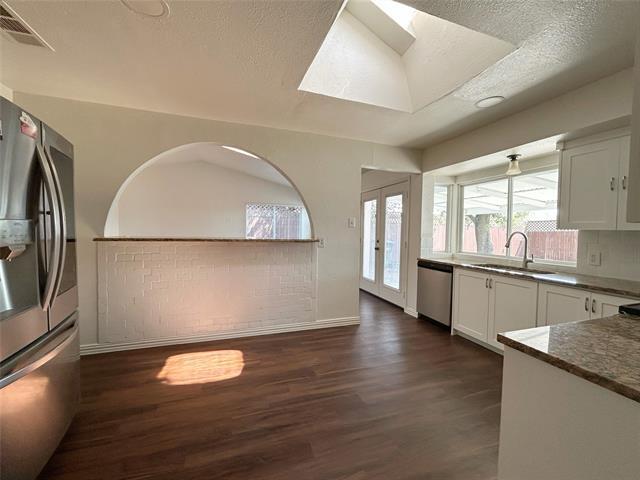Building Photo - 1210 Goodwin Dr