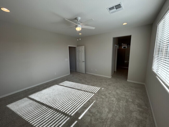 Building Photo - 17619 W San Juan Ave