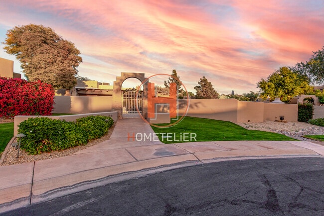Building Photo - 6711 E Camelback-23
