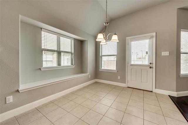 Building Photo - 698 Harper Dr