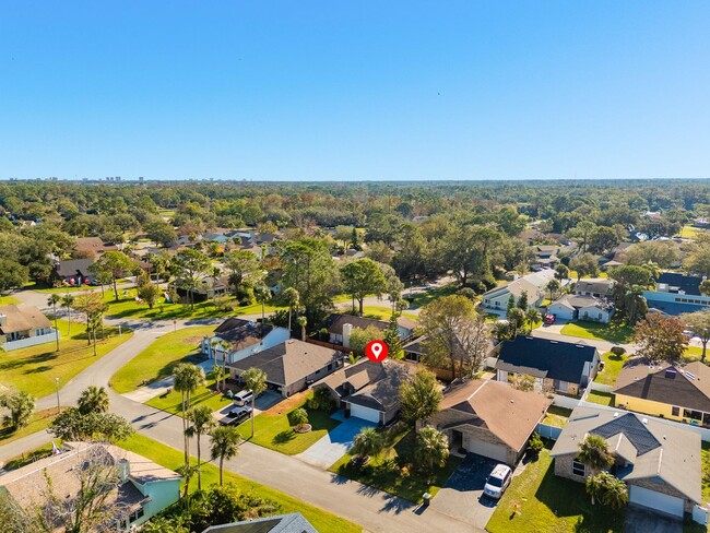 Building Photo - 3 Bedroom Home in Pelican Bay