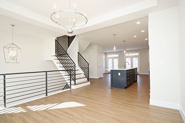 Building Photo - Beautiful Light-Filled Avinity Townhome