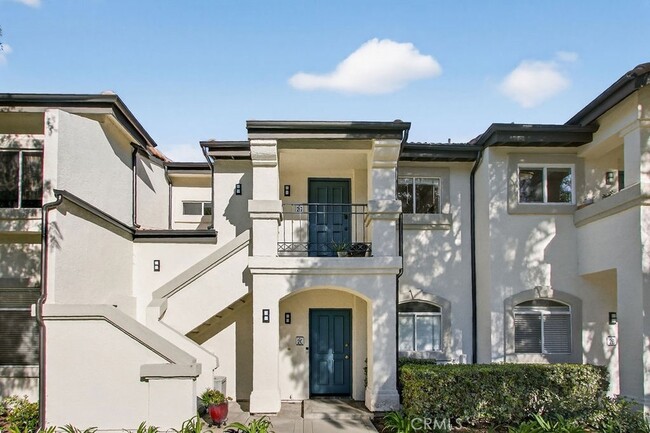 Building Photo - 30902 Club House Dr