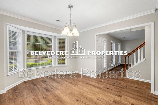Building Photo - 2320 Meadow Gate Dr