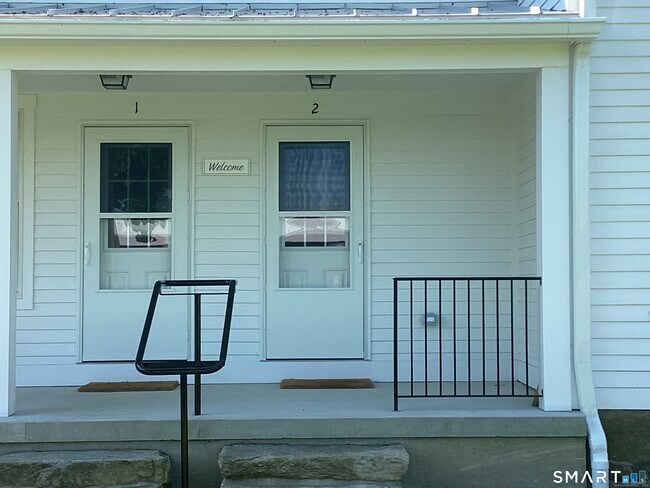 Building Photo - 533 Weekeepeemee Rd