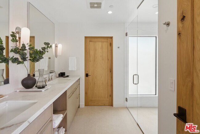 Building Photo - 6326 Trancas Canyon Rd