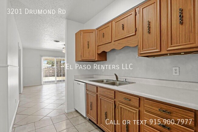 Building Photo - 3201 Drumond Rd
